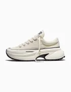 Converse Run Star Crush OX ниски кецове бели ниски с платформа A19266C