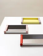 Design Letters Декоративен поднос Ray в сиво