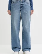 DKNY Дънки