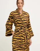 DKNY Халат