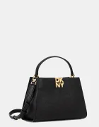 DKNY Кожена чанта FOSTER в черно R52D1L92