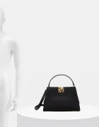 DKNY Кожена чанта FOSTER в черно R52D1L92