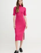 DKNY Рокля