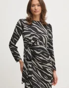 DKNY Рокля