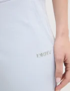 DKNY Спортен панталон в синьо с изчистен дизайн DP6P3794