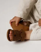 Donsje Бебешки кожени сандали Diedan Sandals Bear