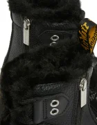 Dr. Martens Кожени кубинки 1460 LTT Fur Lined в черно с платформа с лека изолация DM31876001