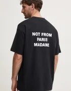 Drôle de Monsieur Памучна тениска Le T-Shirt Slogan в черно с принт PERM-TS203-CO002-BL