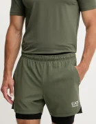 EA7 Emporio Armani Къс панталон за трениране
