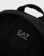 EA7 Emporio Armani Раница в черно малък размер с изчистен дизайн