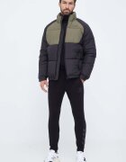 Fila Яке в черно зимен модел