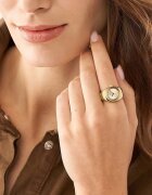 Fossil Часовник дамски в златисто