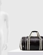 fred perry Чанта Classic Barrel Bag в черно L7255.D57