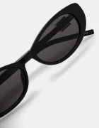 Gucci Слънчеви очила в черно GG1680S