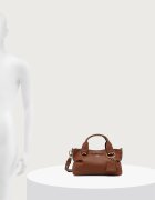 GUESS чанта crossbody дамска от имитация на кожа SUZY кафява HWBG23 22760