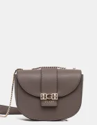 GUESS Чанта JANE