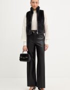 GUESS Чанта MELINDA в черно HWKL99 33200