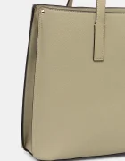 GUESS Чанта MERIDIAN в зелено HWBG87 78230