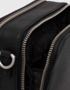 GUESS Чанта през рамо TORINO в черно HMTOSA P4253