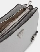 GUESS Чанта ROSALBA в сребристо HWMY96 57120