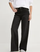 GUESS JEANS Дънки