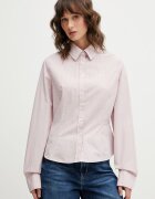 GUESS JEANS Памучна риза дамска в розово със стандартна кройка с класическа яка W6RH66 WH7Q1