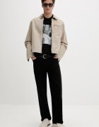 GUESS JEANS Памучна тениска в черно с принт M5BI3K K8FQ4