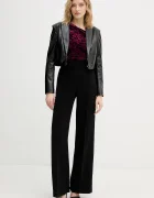 GUESS Кадифено боди в бордо с изчистен дизайн W6PP70 KJ170