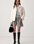 GUESS капитонирано яке дамско NEW CLAUDIA бежово V4YL03 WFUD0