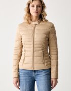 GUESS капитонирано яке дамско NEW VONA бежово W6YL16 W2891