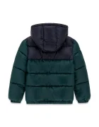 GUESS капитонирано яке за деца зелено L6YL01 W2655
