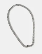 GUESS Колие REBEL MOON