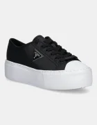 GUESS Ниски кецове JOEZI2