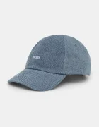 GUESS Памучна шапка с козирка