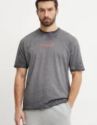 GUESS Памучна тениска MUSCARI