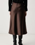 GUESS пола LORENZA кафява W6BD25 W4250