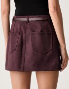 GUESS пола от имитация на велур GRACE виолетова W6YD06 W2890