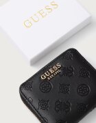 GUESS портфейл дамски от имитация на кожа CARMELLA черен SWPD22 25137