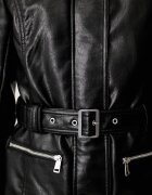 GUESS преходно яке дамско от имитация на кожа JEANNE черно W6YL17 W2907
