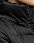 GUESS Пухено яке MARINA в черно зимен модел W5BL30 W2802