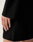 GUESS разкроена рокля CLAUDIE черна с изчистена шарка W6YK16 K4369