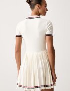 GUESS разкроена рокля с вискоза MARILYN бяла W6BK98 Z2277