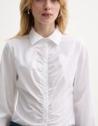 GUESS Риза EMILY дамска в бяло с кройка по тялото с класическа яка W6RH85 W1LU1