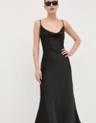 GUESS Рокля AKILINA