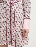GUESS Рокля BLERTA в розово къса разкроена W6RK90 WF1T2