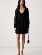 GUESS рокля GINEVRA черна с изчистена шарка W6YK23 W2935
