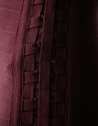 GUESS рокля по тялото с вискоза CARA бордо W6BK74 Z1592