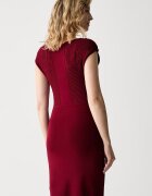 GUESS рокля с вискоза CARMEN бордо W6YK34 Z0969