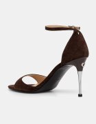 GUESS сандали с висок ток от велур SEENA кафяви FLTSEE SUE03