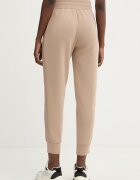 GUESS Спортен панталон NEW VICTOIRE в бежово с изчистен дизайн W6RB45 KBYE2